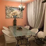 Residenza Giardino - Chez Antoinette 아파트