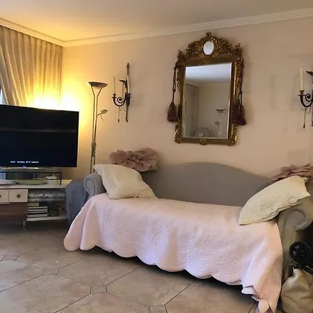 Residenza Giardino - Chez Antoinette Apartament Ascona