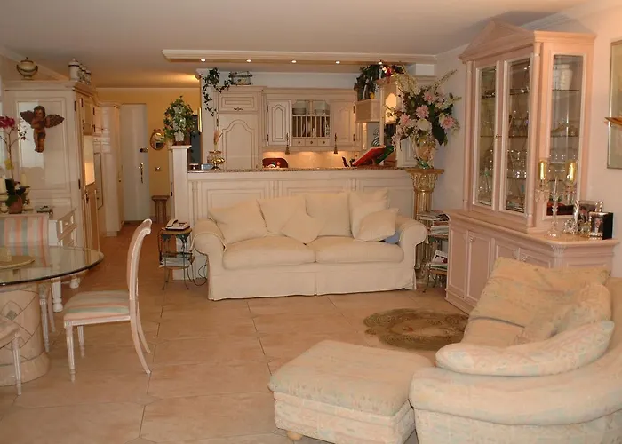 Residenza Giardino - Chez Antoinette Ascona