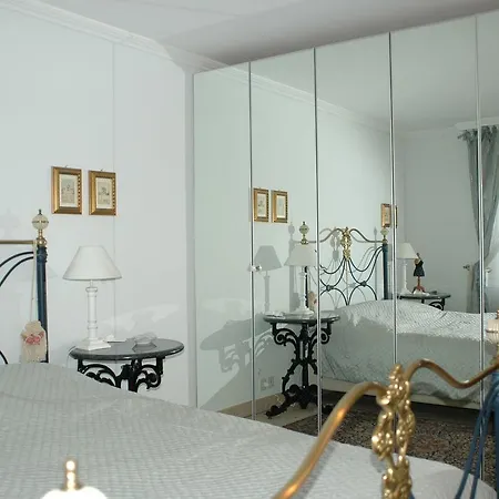 Residenza Giardino - Chez Antoinette شقة *