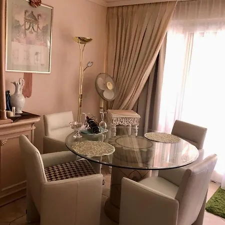 Apartment Residenza Giardino - Chez Antoinette *